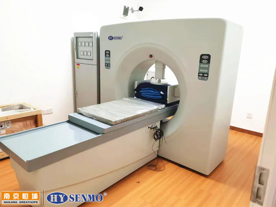 興化市人民醫(yī)院引進(jìn)恒埔射頻熱療機(jī)，經(jīng)調(diào)試安裝，即將投入臨床。